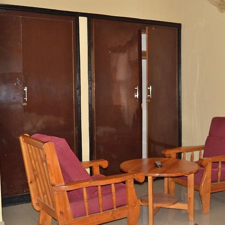 Happiness Star Motel Butare Exteriér fotografie